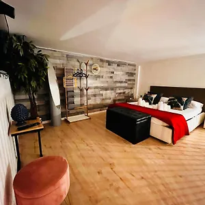 Loft Del Borgo , Palermo Italia